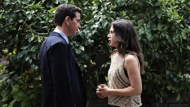 omer-dizisine-felaketi-tattiracak-basrol-degisikligi-3-isimle-arkalarina-bakmadan-gittiler-1692020400201.jpg Ömer dizisine felaketi tattıracak başrol değişikliği! 3 isimle birlikte arkalarına bakmadan gittiler-6