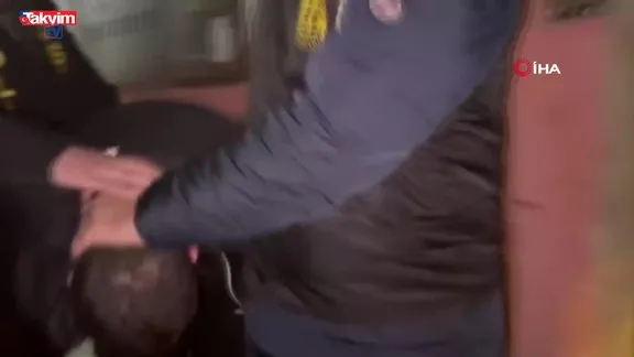 Ahlaksız taksi şoförü yakalandı!