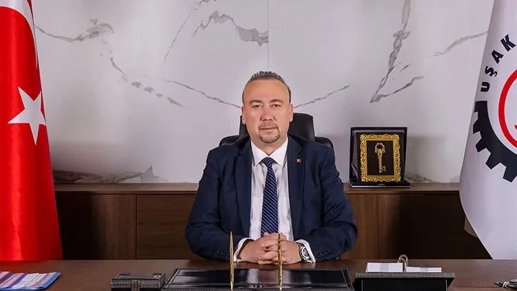 Özkan Yalım dosyasında makam şoförünün ifadesi ortaya çıktı: 750 bin TL çanta para ve VIP araç detayı | Belediye parasıyla sevgiliye halı-17