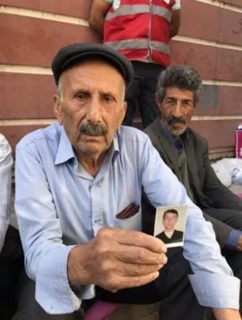 Diyarbakır’da HDP önünde evlat nöbeti sürüyor: Aile sayısı 24’e yükseldi