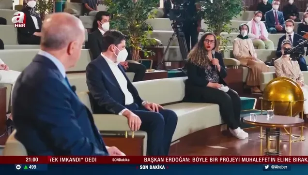 Başkan Erdoğan, Kütüphane Söyleşileri’nin üçüncüsünde gençlerle bir araya geldi