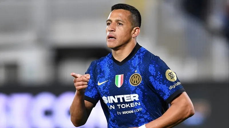 trabzonsporda-8-transfer-gundemde-sampiyonlugun-fitilini-atesleyecek-yildizlar-yola-cikti-1718113087319.jpg Trabzonspor'da 8 transfer gündemde! Şampiyonluğun fitili ateşlendi-12