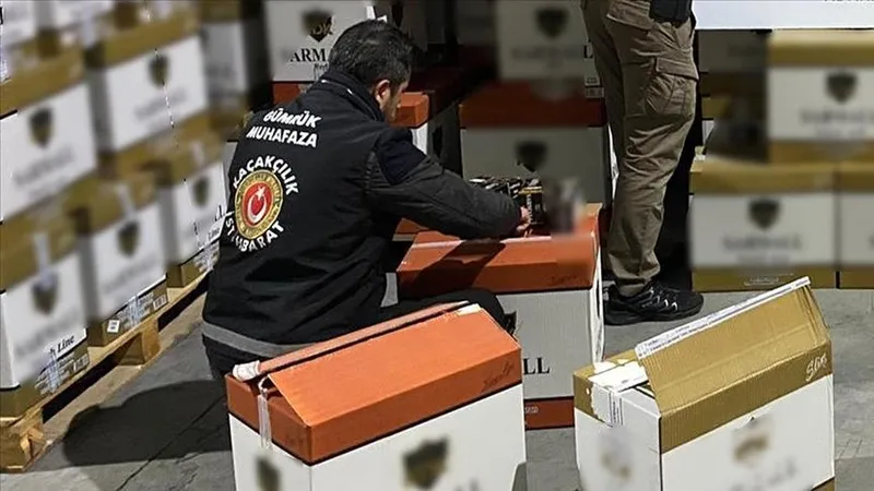 Zehir tacirlerine geçit yok: Farklı türlerde 357 kilogram uyuşturucunun yurda girişine engel olundu-5