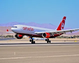 Alman devi Air Berlin iflasını verdi