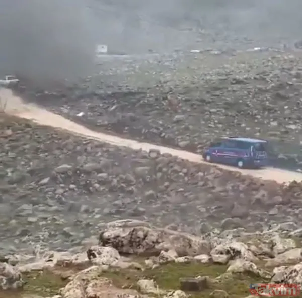 Olay, Öğle Saatlerinde Çermik İlçesine Bağlı Kırsal Dikyol Mahallesi'nde Meydana Geldi. İddiaya Göre, Aralarında Husumet Bulunan Komşu Aileler Arasında "Köpek"...