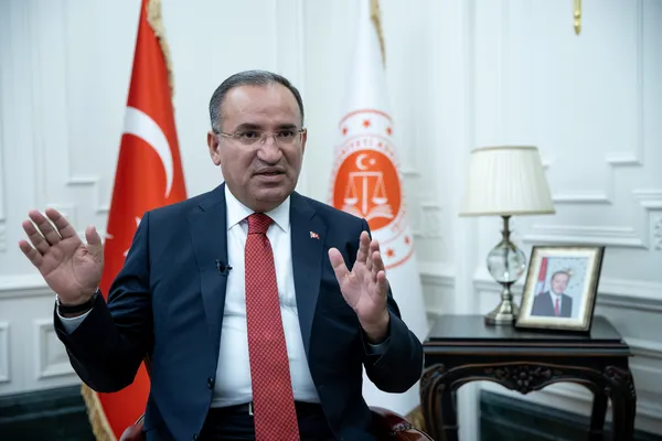 siyasilerden-15-temmuz-destani-mesaji-unutmayacagiz-1657877951545.jpg Siyasilerden 15 Temmuz destanı mesajı: Unutmayacağız-4