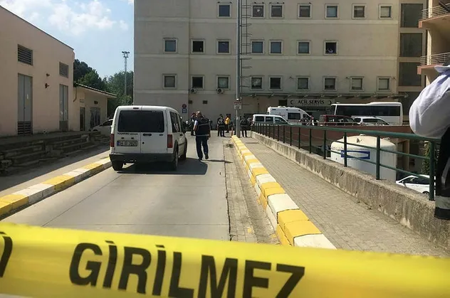 Sakarya'da silahlar konuştu! 4 kişi öldü 11 kişi yaralandı