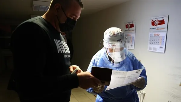 son-dakika-icisleri-bakanligi-81-il-valiligine-genelge-gonderdi-ulkeye-girislerde-pcr-testi-ve-antijen-testine-1654029820435.jpg SON DAKİKA: İçişleri Bakanlığı 81 il valiliğine genelge gönderdi! Ülkeye girişlerde PCR testi ve antijen testine bakılmayacak-3