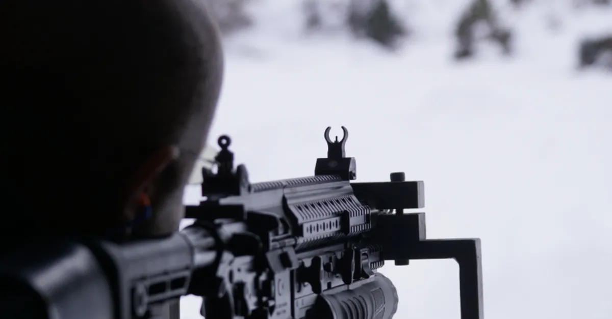 Yerli üretim bomba atar AK40-GL  Mehmetçiğe teslim edildi