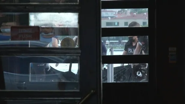 Kasımpaşa'da korkunç olay! Tekne kaptanı polisi aradı: Sahilde erkek cesedi bulundu-2
