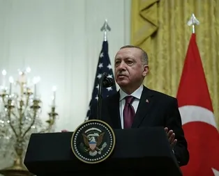 Başkan Erdoğandan haddini aşan muhabire tokat gibi yanıt: Benim partimin 50yi aşkın Kürt milletvekili vardır