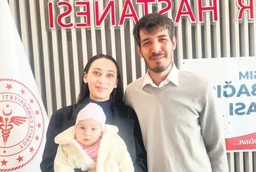 Başka bebeklerde duruyor