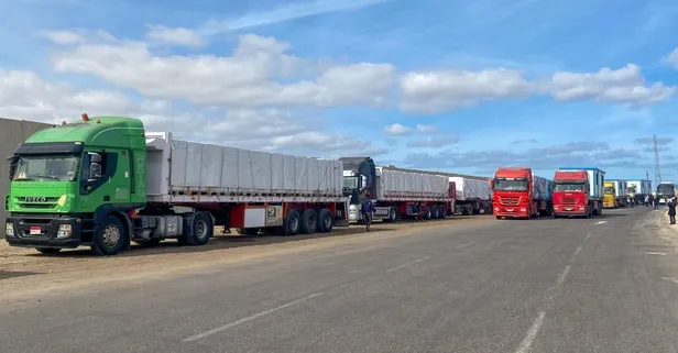 CANLI ANLATIM | İsrail'den kalleş karar! Gazze'ye yardım girişlerini durdurdu | Netanyahu'dan peş peşe saldırı tehdidi