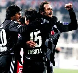 Kara Kartal sahne alıyor