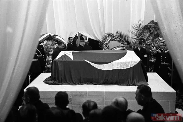 Arşivlerden çıkan fotoğraflarla 10 Kasım 1938 günü ve sonrasında yaşananlar! Büyük Önder Mustafa Kemal Atatürk'ün vefatı - 38