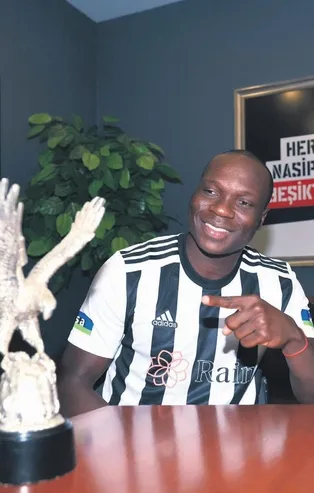 Aboubakar, 3.5 yılda 245 milyon 330 bin lira kazanacak!