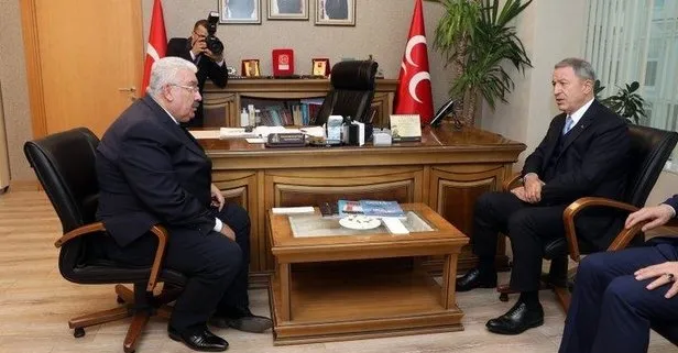 Bakan Akar'dan Yalçın'a taziye ziyareti