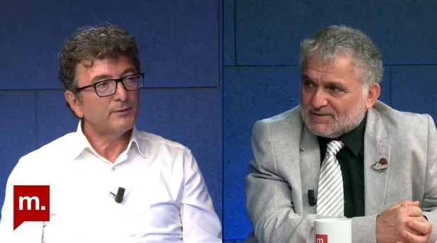 feto-savunucusu-chpli-yuksel-taskin-kemal-kilicdaroglunun-masasina-salladi-40-milletvekili-vermek-hataydi-1693573238848.jpg FETÖ savunucusu CHP'li Yüksel Taşkın Kemal Kılıçdaroğlu'nun "masa"sına salladı: 40 milletvekili vermek hataydı-3