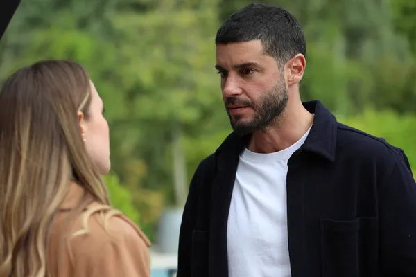 bir-kucuk-gun-isigi-36bolum-2-fragmani-yayinlandi-seni-sonsuza-kadar-sevecegim-1685636592505.jpg Bir Küçük Gün Işığı 36.bölüm 2. fragmanı yayınlandı: "Seni sonsuza kadar seveceğim!"-2