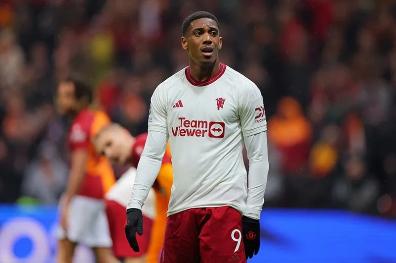 galatasaray-wilfred-zahanin-alternatifini-yine-ingiltereden-buldu-premier-ligin-bir-donem-yildiziydi-1717679191238.jpg Galatasaray Wilfried Zaha'nın alternatifini yine İngiltere'den buldu! Premier Lig'in bir dönem yıldızıydı-15