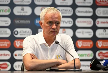 "Jose Mourinho ayrılmak istiyor!" Fenerbahçe'nin ilk adayı belli oldu