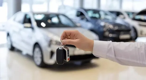 ikinci-el-araclara-iliskin-yonetmelik-resmi-gazetede-yayimlandi-1688601813918.jpeg İkinci el araçlara ilişkin yönetmelik Resmi Gazete'de yayımlandı! Ticaret Bakanlığı duyurdu: 300 bin liraya kadar ceza-3