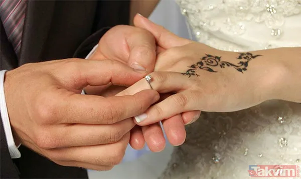 Evlenmesi ve evlendiği sırada maaşın ödeniyor olması yeterli oluyor.