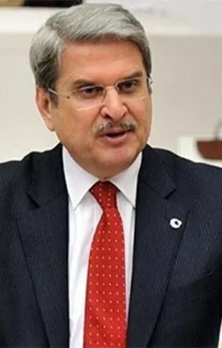 İYİ Partili Aytun Çıray Türkiye'nin aşı politikasını eleştirirken fena rezil oldu!