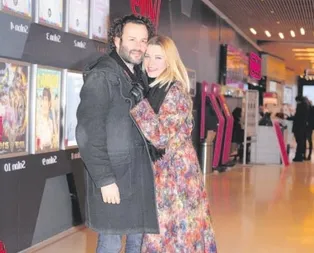 Begüm’ün yüzü güldü