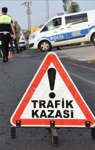 Son dakika: İstanbul Küçükçekmece'de trafik kazası: 1 ölü, 2 yaralı
