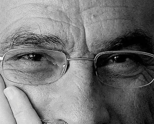 Ünlü şair İsmet Özel kalp krizi geçirdi İsmet Özel kimdir?