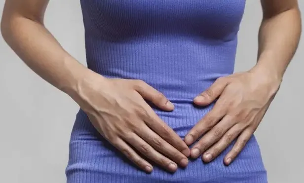 hazimsizlik-degil-rahim-kanseri-bu-belirtiler-varsa-vakit-kaybetmeden-doktora-gidin-1664227440028.jpeg Hazımsızlık değil rahim kanseri! Bu belirtiler varsa vakit kaybetmeden doktora gidin-3