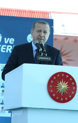 Erdoğan: Korkaklar zafer anıtı dikemez