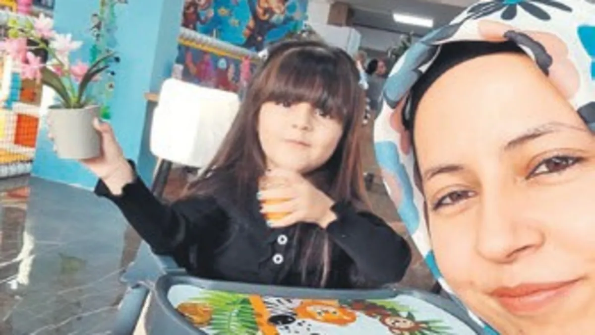 Cam kemik hastası Nilüferin yarıma ihtiyacı var! Ameliyat masrafları 500 bin TL'yi buldu…