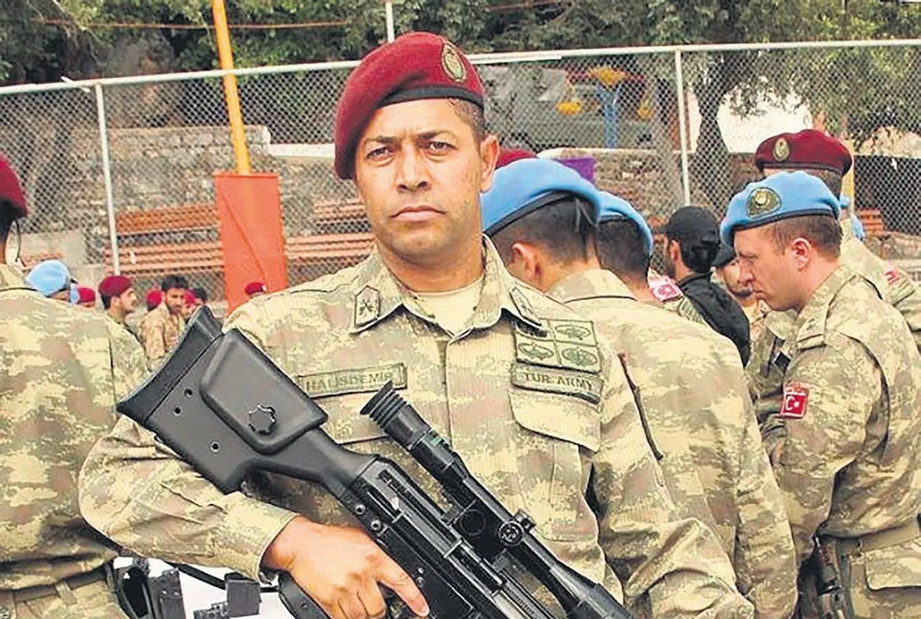 Kahramanım kalbimizdesin