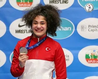 Milli güreşte bir madalya daha!