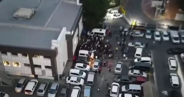 37-ilde12-milyar-liralik-dev-tiktok-operasyonu-120-supheli-yakalandi-iste-hesaplarina-milyonlar-aktarilan-feno-1687278287921.jpeg 37 ilde 1.2 milyar liralık dev TikTok operasyonu! 120 şüpheli yakalandı | İşte hesaplarına milyonlar aktarılan fenomenler...-7