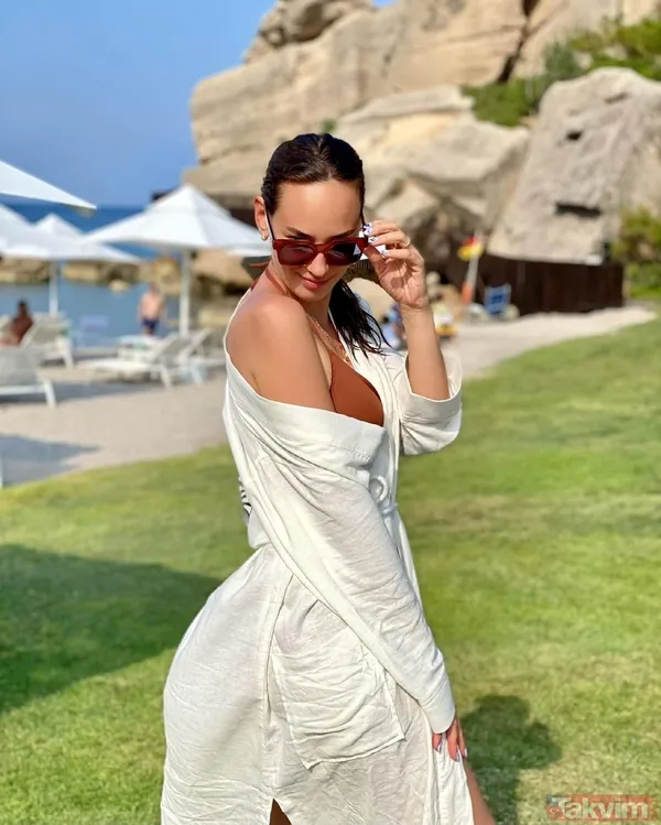 2 ay doğum yapan Seda Bakan’ın son haline bakın! Derin yırtmaçlı pozlarına ilk yorum sıkı dostu Hadise’den! Seda Sayan d kayıtsız kalamadı - 5