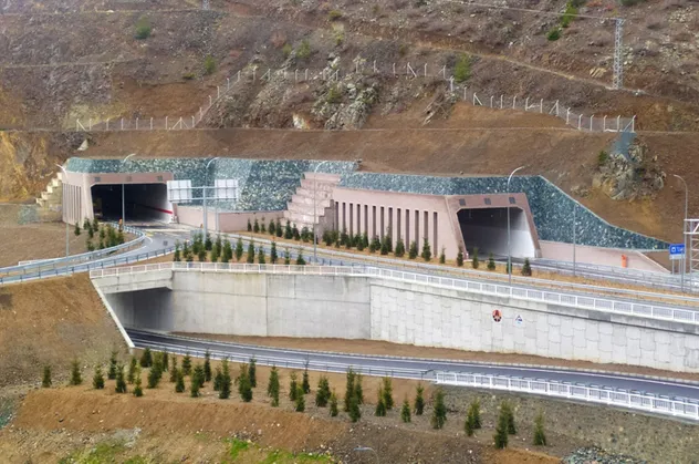 Kürtün Ayrım Kavşağı ve Tüneli yarın hizmete giriyor! Karadeniz'in ulaşımında büyük kolaylık sağlayacak