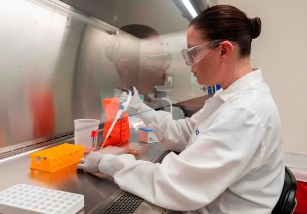 ingilterede-eski-mi6-sefinden-koronavirus-aciklamasi-vuhandaki-virus-insan-yapimi-1591282035497.jpg İngiltere’de eski MI6 şefinden koronavirüs açıklaması: Vuhan’daki virüs insan yapımı-3