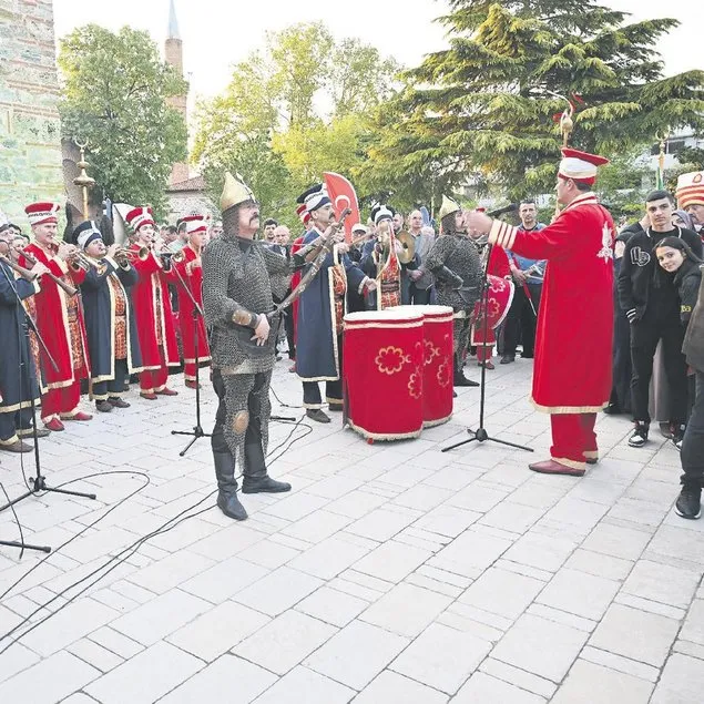 Bursa’da tarih değerini buluyor