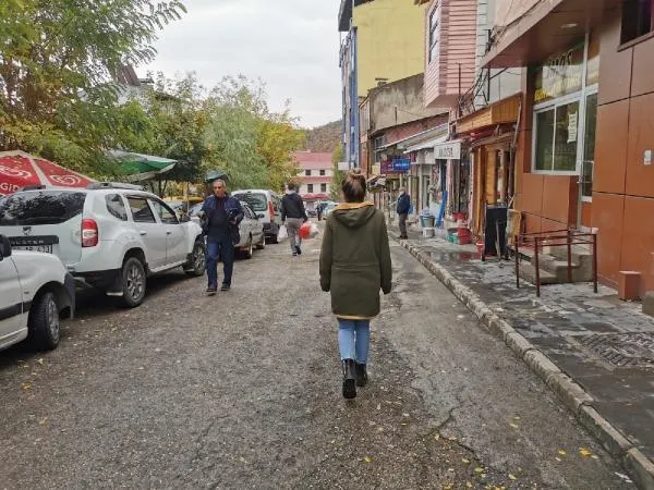 Son dakika: Okul masraflarını karşılamak için bulaşık yıkadığı iş yerinde tacize uğradı-2