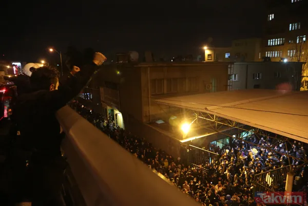 İran’da rejim karşıtları sokakta! "Düşmanımız burada, yalan yere ABD diyorlar" - 27