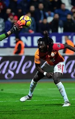 Cimbom ağır yaralı