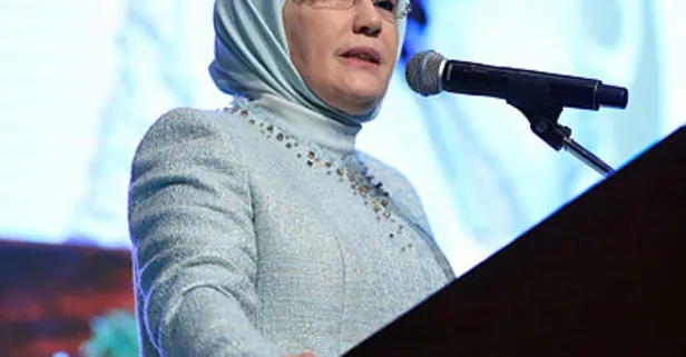 Emine Erdoğan'dan "Her ev bir okul olsun" kampanyasına destek! Tam 100 adet..