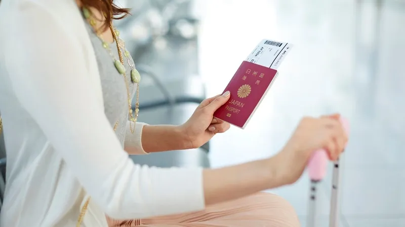 pasaport-damgasi-tarihe-karisiyor-ees-giris-cikis-sistemi-nedir-1775741875519.jpg Pasaport damgası tarihe karışıyor: EES (giriş-çıkış sistemi) nedir?-12