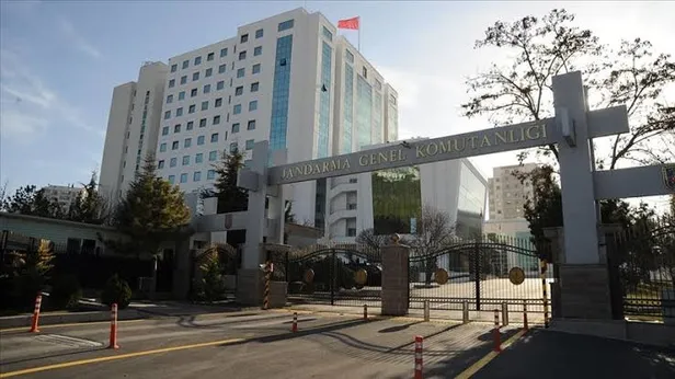 kkk-dkk-hkk-uzman-erbas-ve-astsubay-alimi-ne-zaman-yapilacak-gozler-o-tarihlere-odaklandi-1598023313932.jpg KKK, DKK, HKK uzman erbaş ve astsubay alımı ne zaman yapılacak? Gözler o tarihlere odaklandı!-5