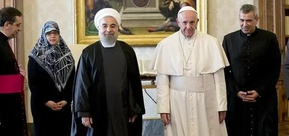 İran Cumhurbaşkanı Hasan Ruhani, 17 yıl aradan sonra ilk defa Katolik dünyasının merkezi Vatikan'ı ziyaret etti
