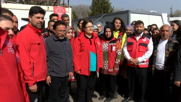 1677775824564.jpg Millet çocuklarını bağrına bastı! 347 binin üzerinde koruyucu aile talebi-3