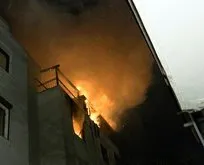 Kadıköy’de 3 katlı binada yangın! İBB eski daire başkanı Cemil Arslan’ın eşi hayatını kaybetti! İşte yangının sebebi
